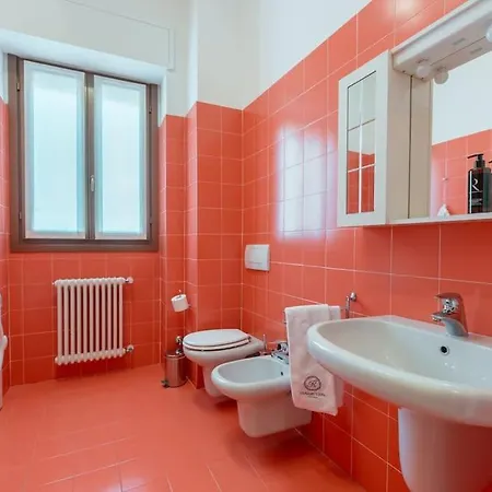 Apartment R Limone House Como